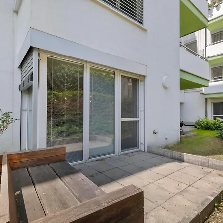 Ah Cintorinska Free Parking Apartmán